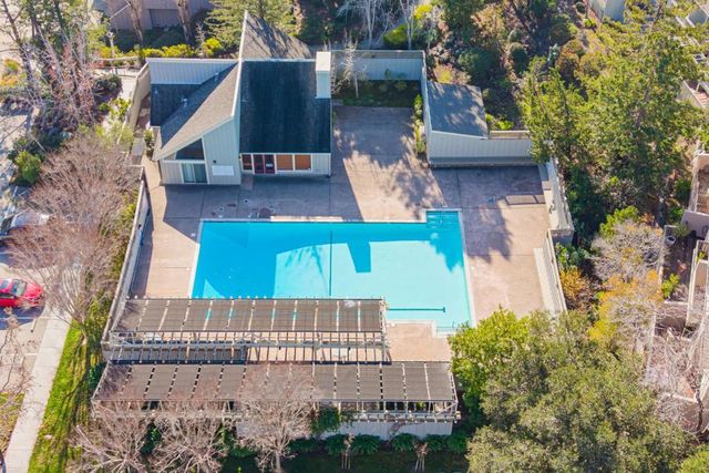 42 Lyonridge Lane, San Mateo, CA 94402