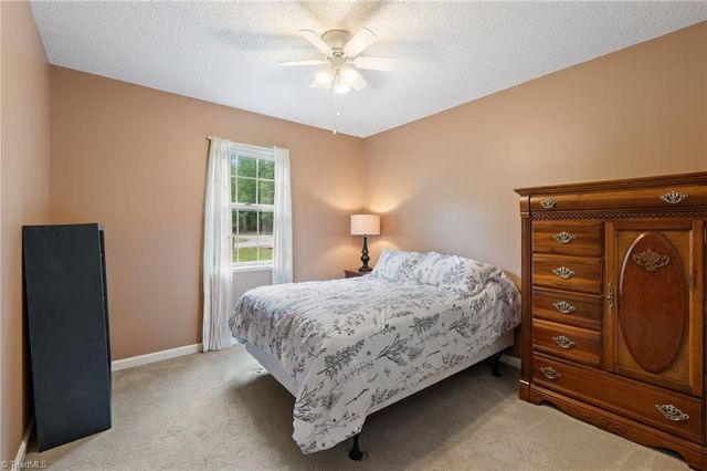 9234 Sahabi Road, Kernersville, NC 27284