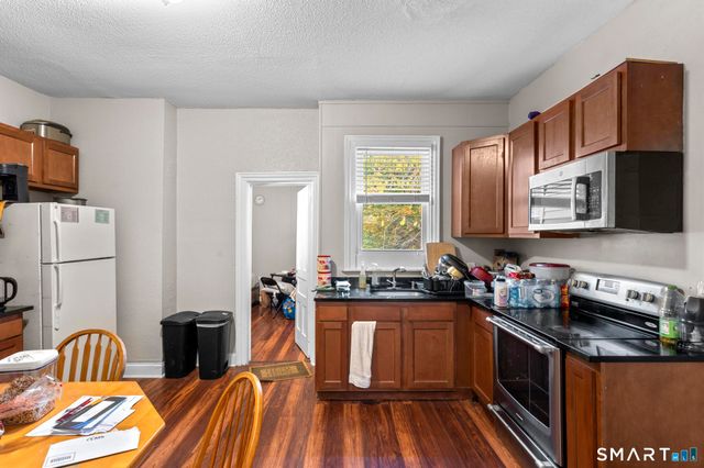 51-53 Cliff Street, Norwich, CT 06360