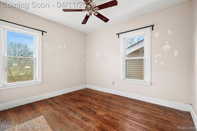 2965 Fischer Street, Detroit, MI 48214