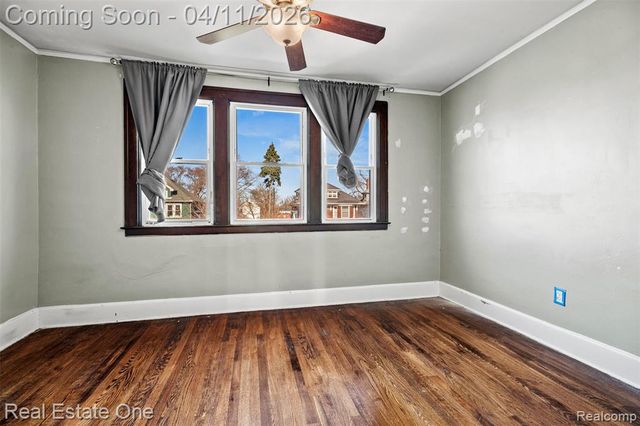 2965 Fischer Street, Detroit, MI 48214