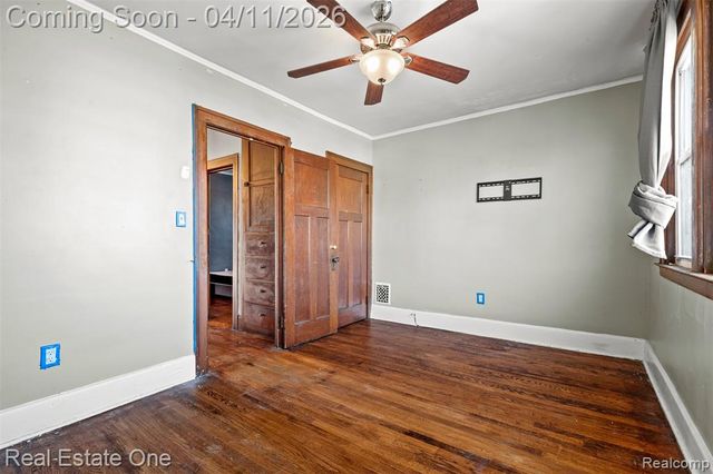 2965 Fischer Street, Detroit, MI 48214