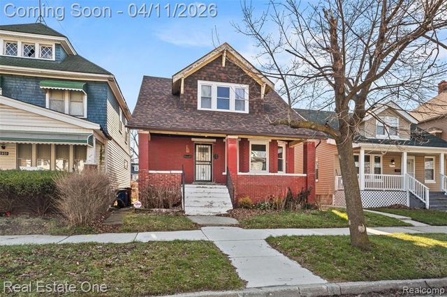 2965 Fischer Street, Detroit, MI 48214