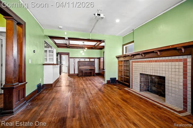 2965 Fischer Street, Detroit, MI 48214