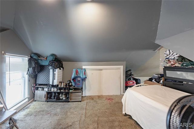 3702 Garnier Street, St Louis, MO 63116