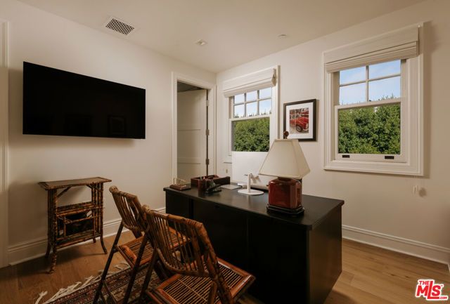 401 Ocean Avenue 2, Santa Monica, CA 90402