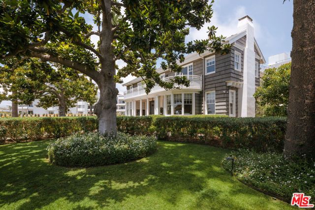 401 Ocean Avenue 2, Santa Monica, CA 90402