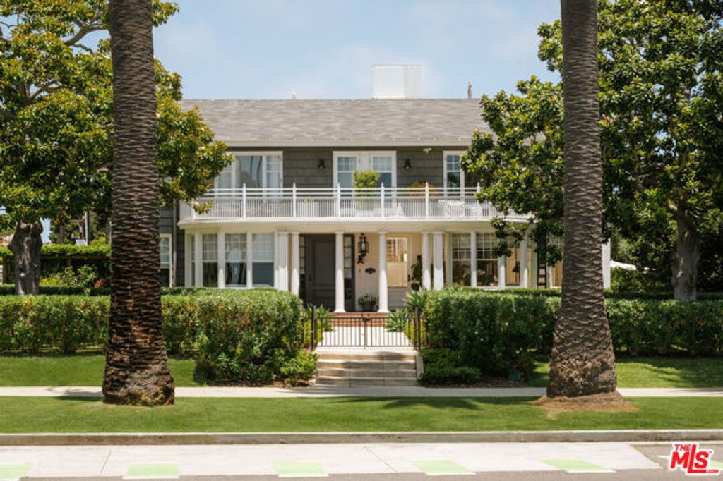 401 Ocean Avenue 2, Santa Monica, CA 90402