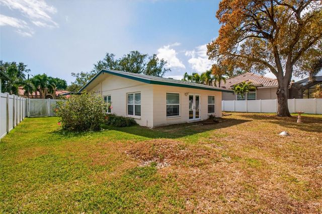 440 LIDO WAY NE, St Petersburg, FL 33704