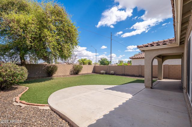 14856 W SHAW BUTTE Drive, Surprise, AZ 85379