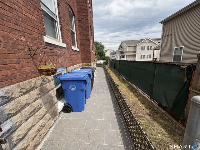 8 Erwin Place 1, New Britain, CT 06051