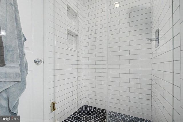 2607 COMPASS DR, Annapolis, MD 21401