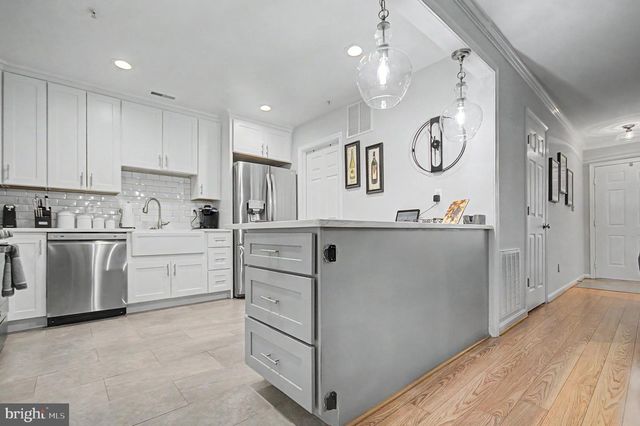 2607 COMPASS DR, Annapolis, MD 21401