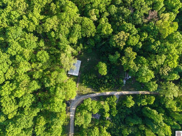 287 Dustin Road, Kuttawa, KY 42055