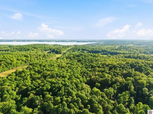 287 Dustin Road, Kuttawa, KY 42055