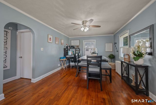 72 Linnmore Drive, Manchester, CT 06040