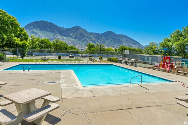 1653 N HICKORY LN, Provo, UT 84604