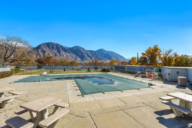 1653 N HICKORY LN, Provo, UT 84604