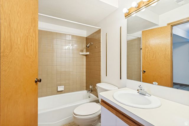 1653 N HICKORY LN, Provo, UT 84604