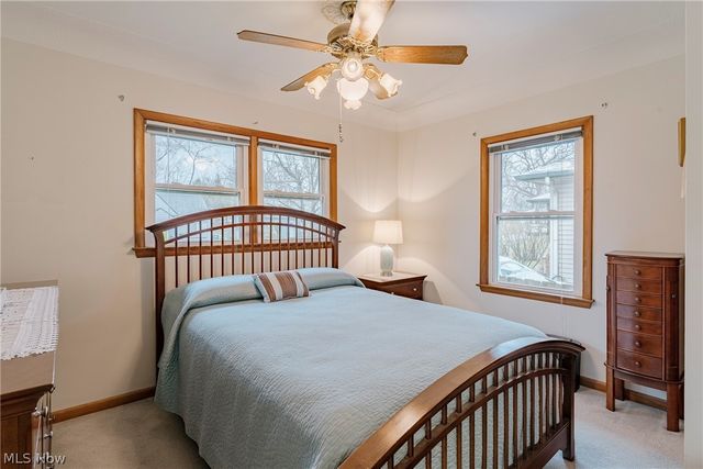 23 Thames Avenue, Bedford, OH 44146