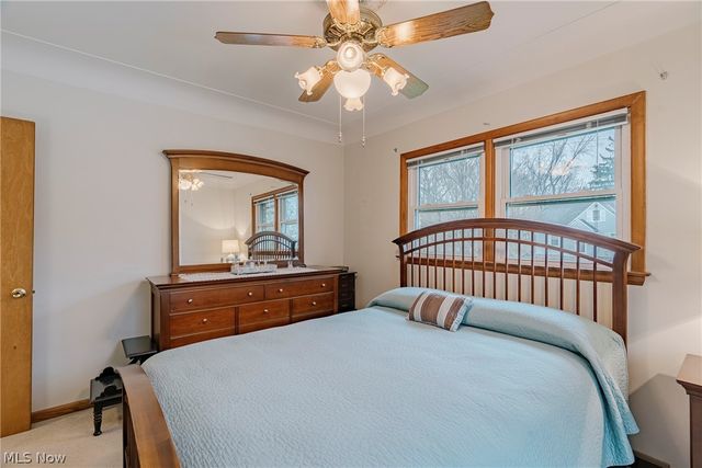 23 Thames Avenue, Bedford, OH 44146