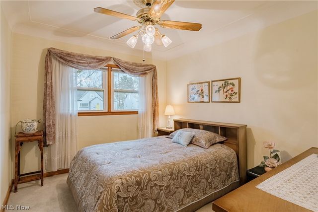 23 Thames Avenue, Bedford, OH 44146