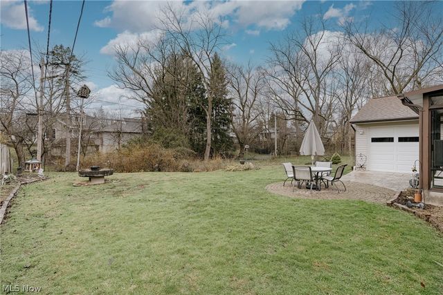 23 Thames Avenue, Bedford, OH 44146