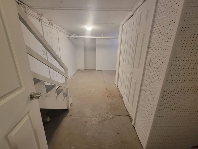 12 Division Street A, Danbury, CT 06810