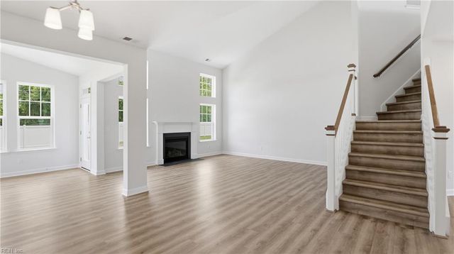 6033 Sam Callis CIR, Suffolk, VA 23435
