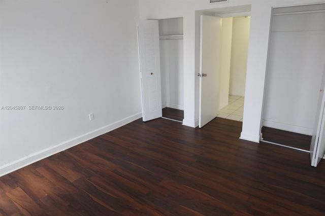 4848 NW 24th Ct 416, Lauderdale Lakes, FL 33313