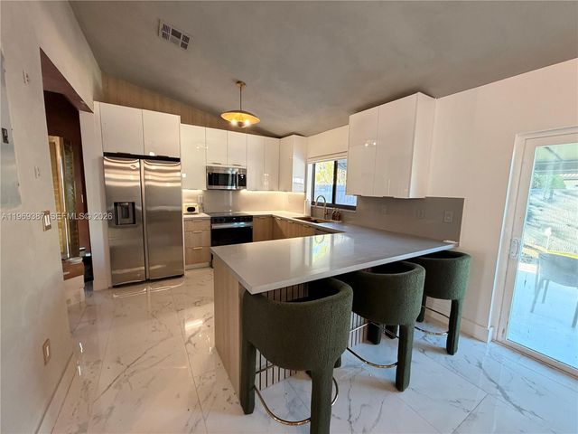 14617 SW 167th Ter, Miami, FL 33177