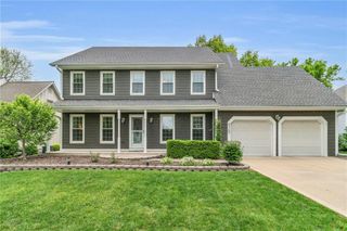 8507 Constance Street, Lenexa, KS 66215