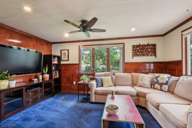 12 Elf Rd, West Orange Twp., NJ 07052