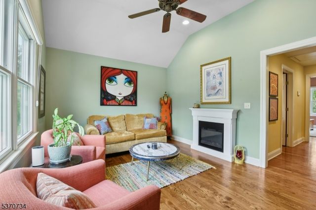 12 Elf Rd, West Orange Twp., NJ 07052