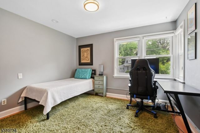 12 Elf Rd, West Orange Twp., NJ 07052