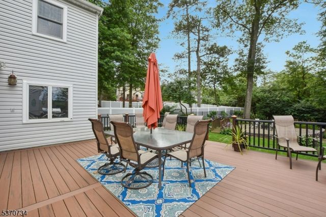 12 Elf Rd, West Orange Twp., NJ 07052