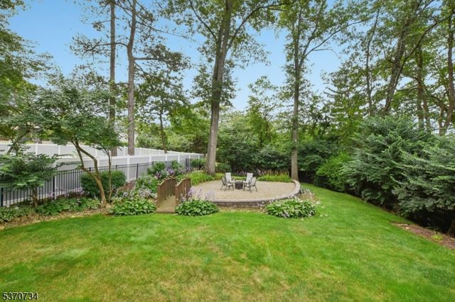 12 Elf Rd, West Orange Twp., NJ 07052