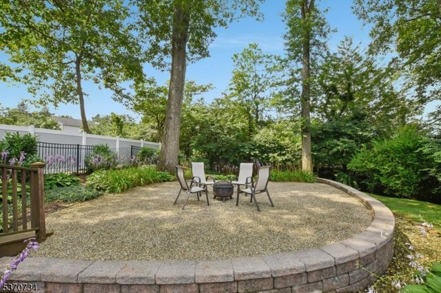12 Elf Rd, West Orange Twp., NJ 07052