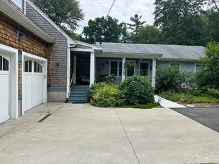 133 S Pickens St, Lakeville, MA 02347
