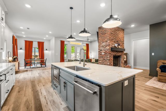 20 W Case Cove, Greenbrier, AR 72058