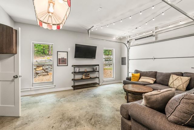 20 W Case Cove, Greenbrier, AR 72058