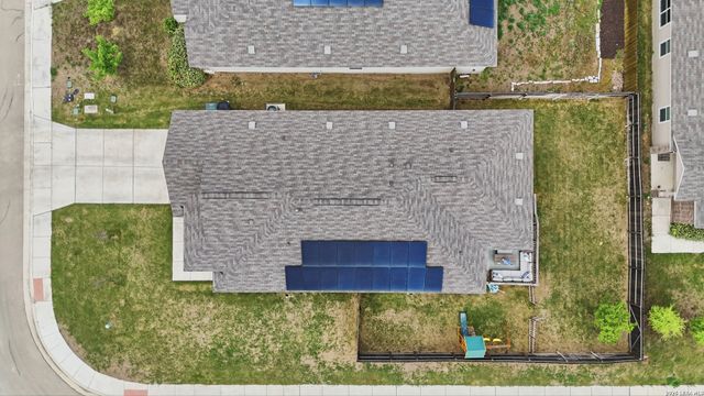 1949 Redstart, New Braunfels, TX 78130