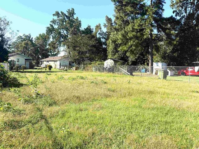 319 Scott St., Lake City, SC 29560