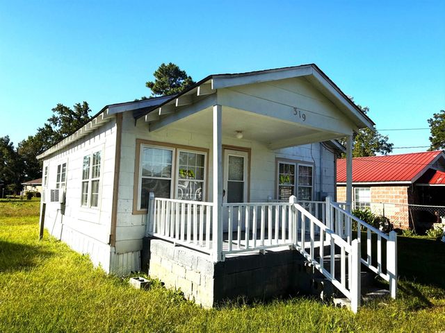 319 Scott St., Lake City, SC 29560