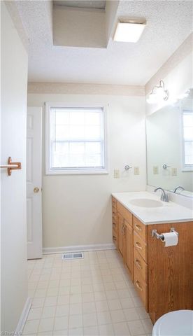 111 Seward Avenue, High Point, NC 27265