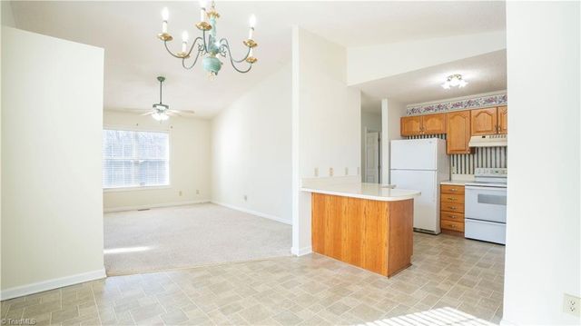 111 Seward Avenue, High Point, NC 27265