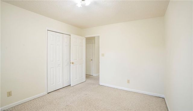 111 Seward Avenue, High Point, NC 27265