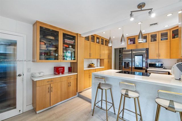 9341 NE 9th Ave, Miami Shores, FL 33138