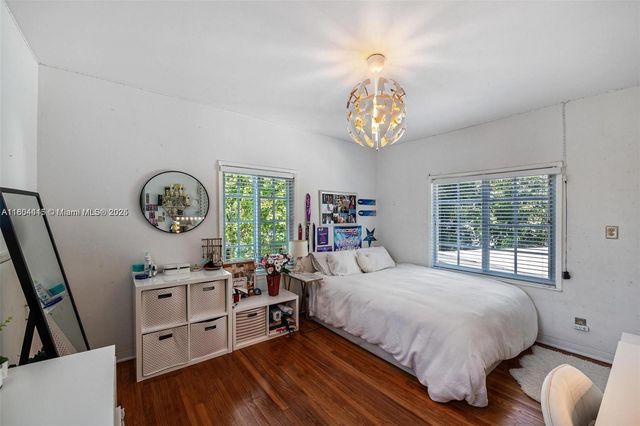 9341 NE 9th Ave, Miami Shores, FL 33138