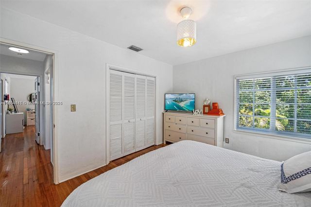 9341 NE 9th Ave, Miami Shores, FL 33138